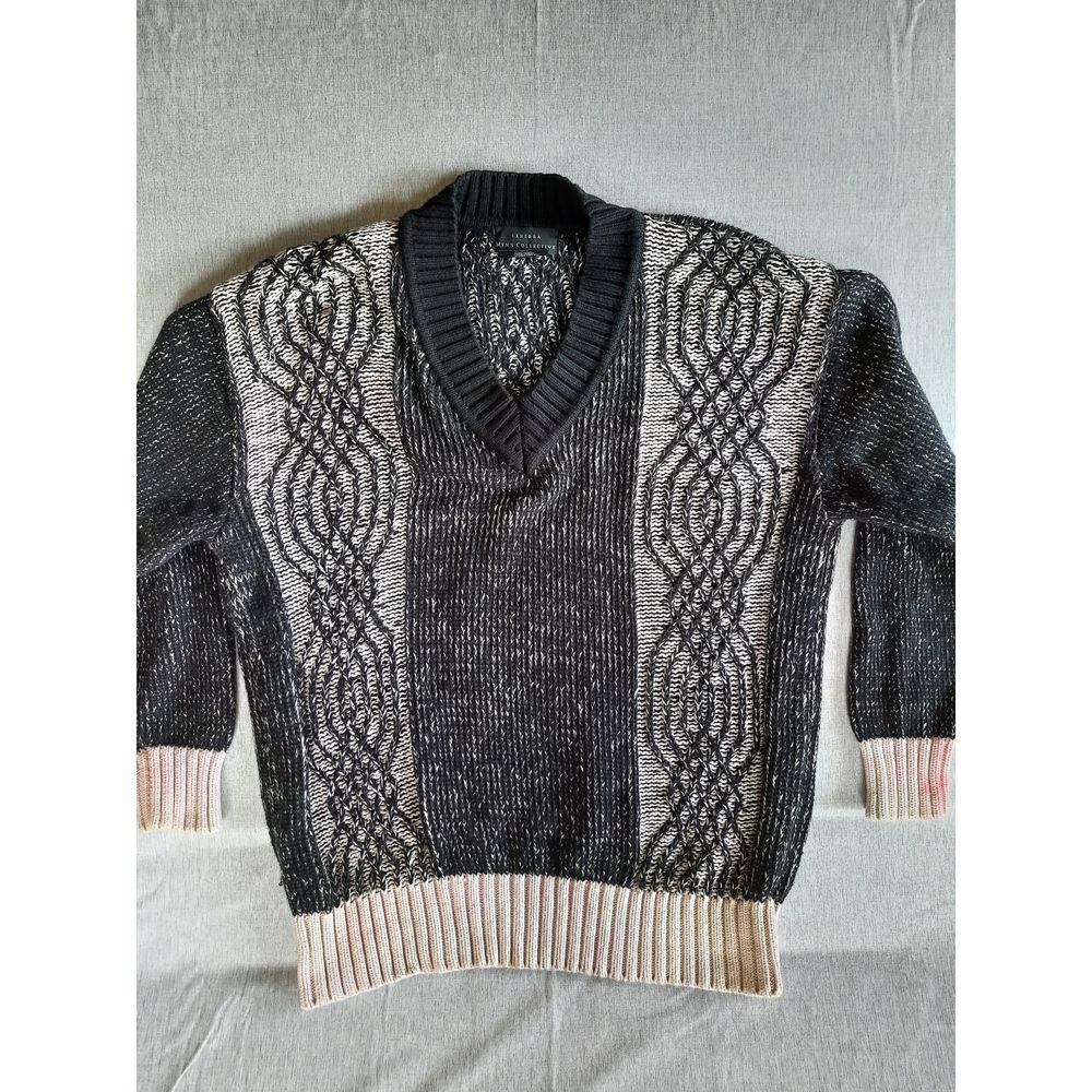 Generra Men's Medium‎ Waffle Knit Stretch V-Neck Sweater Long Sleeve Pure Cotton
